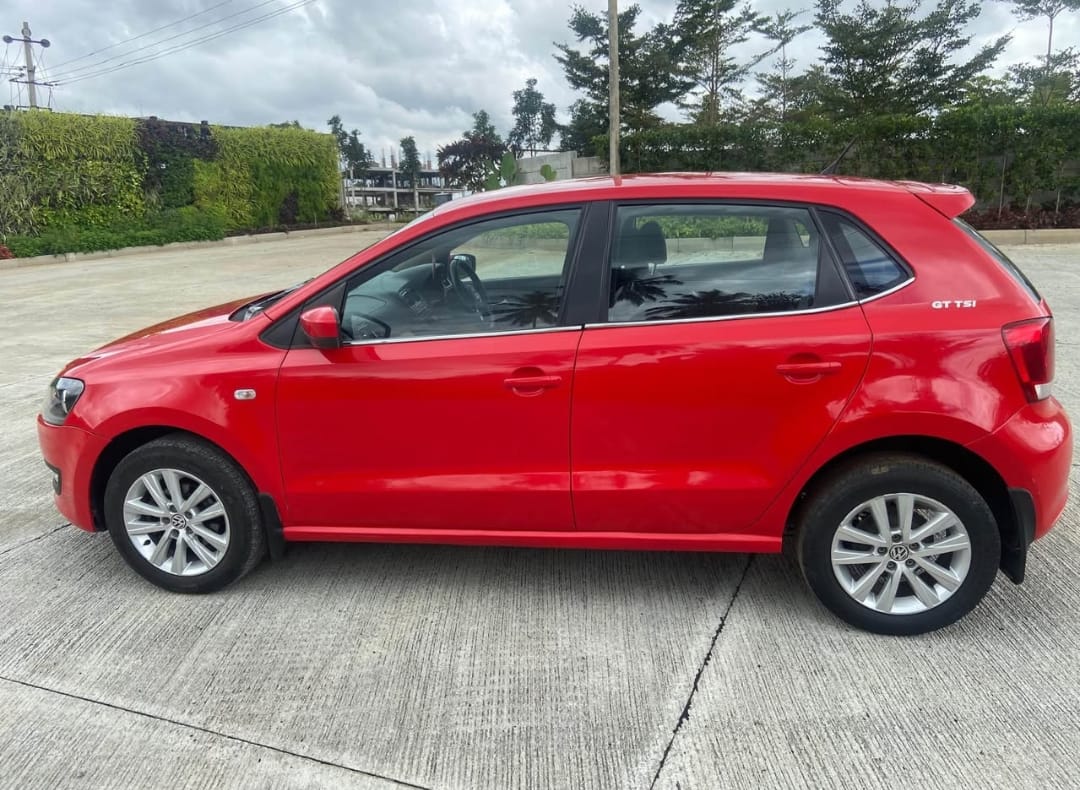 Volkswagen Polo(2014-2015) Highline 1.5l D