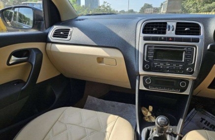 Volkswagen Polo(2014-2015) Highline 1.2l P