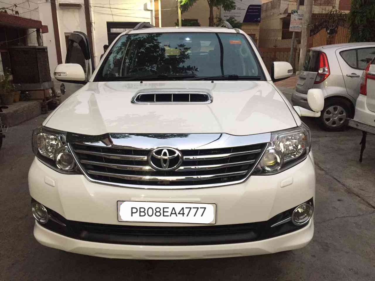 Toyota Fortuner(2016-2020) Sigma 4