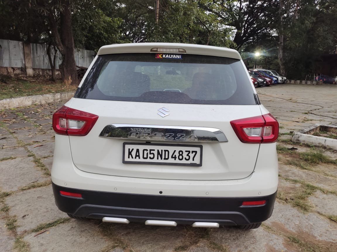 Maruti Suzuki Vitara Brezza(2020-2022) Vxi