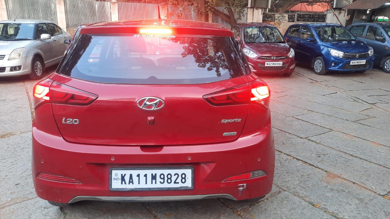 Hyundai I20(2015-2017) Sportz 1.2 O