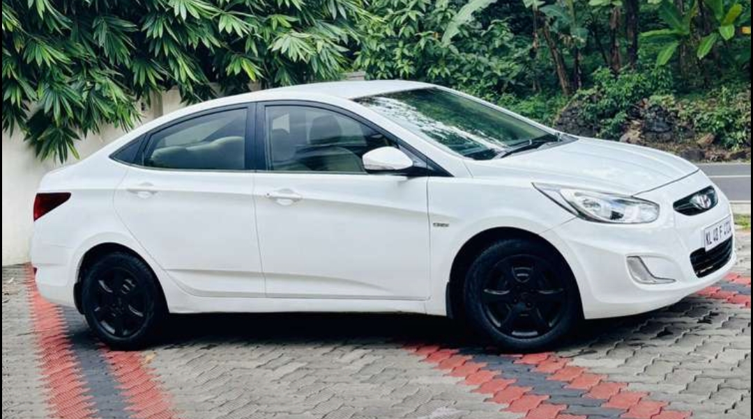 Hyundai Verna(2017-2020) 1.6 Vtvt Sx