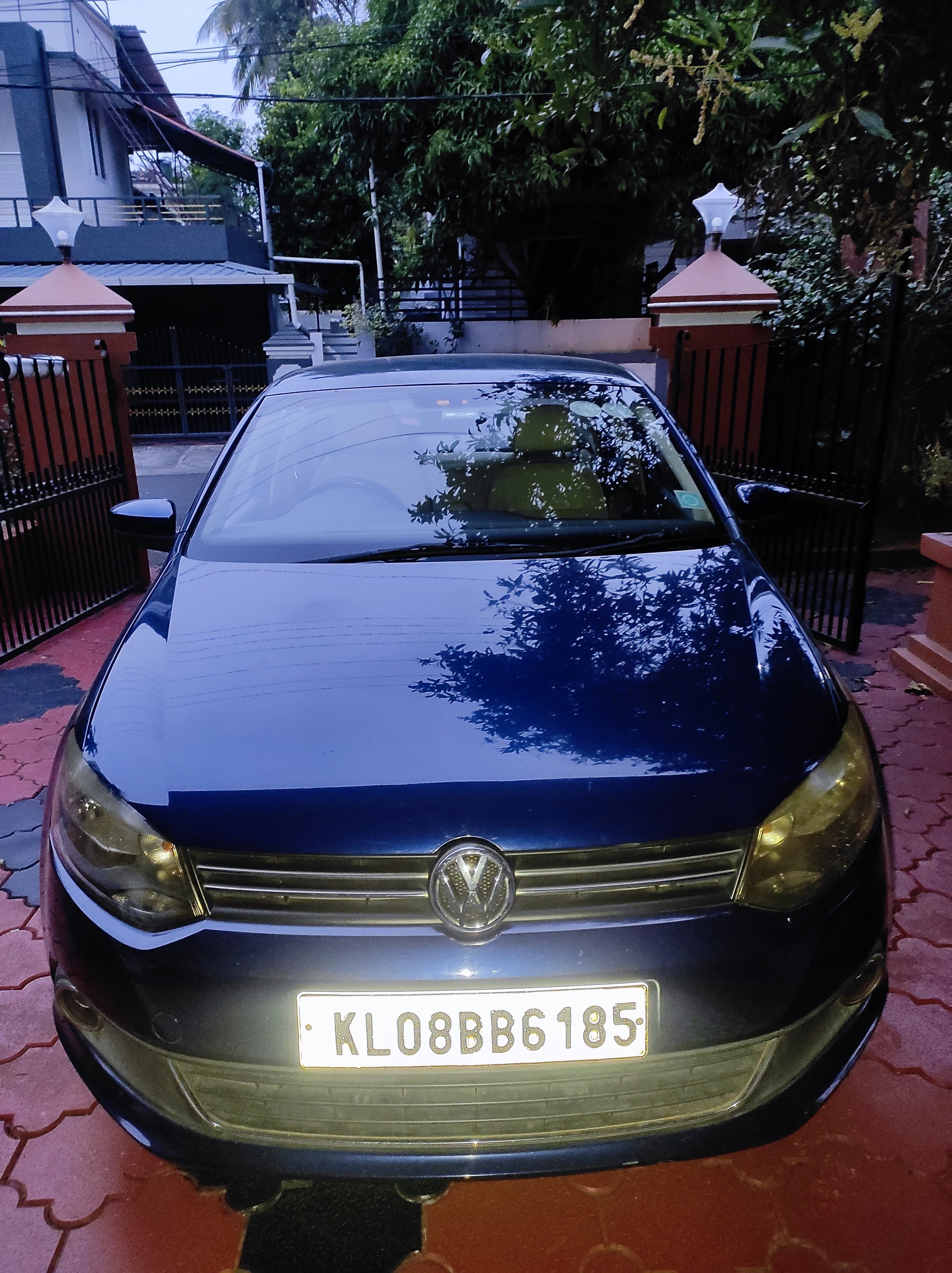 Volkswagen Vento(2012-2014) Highline Diesel