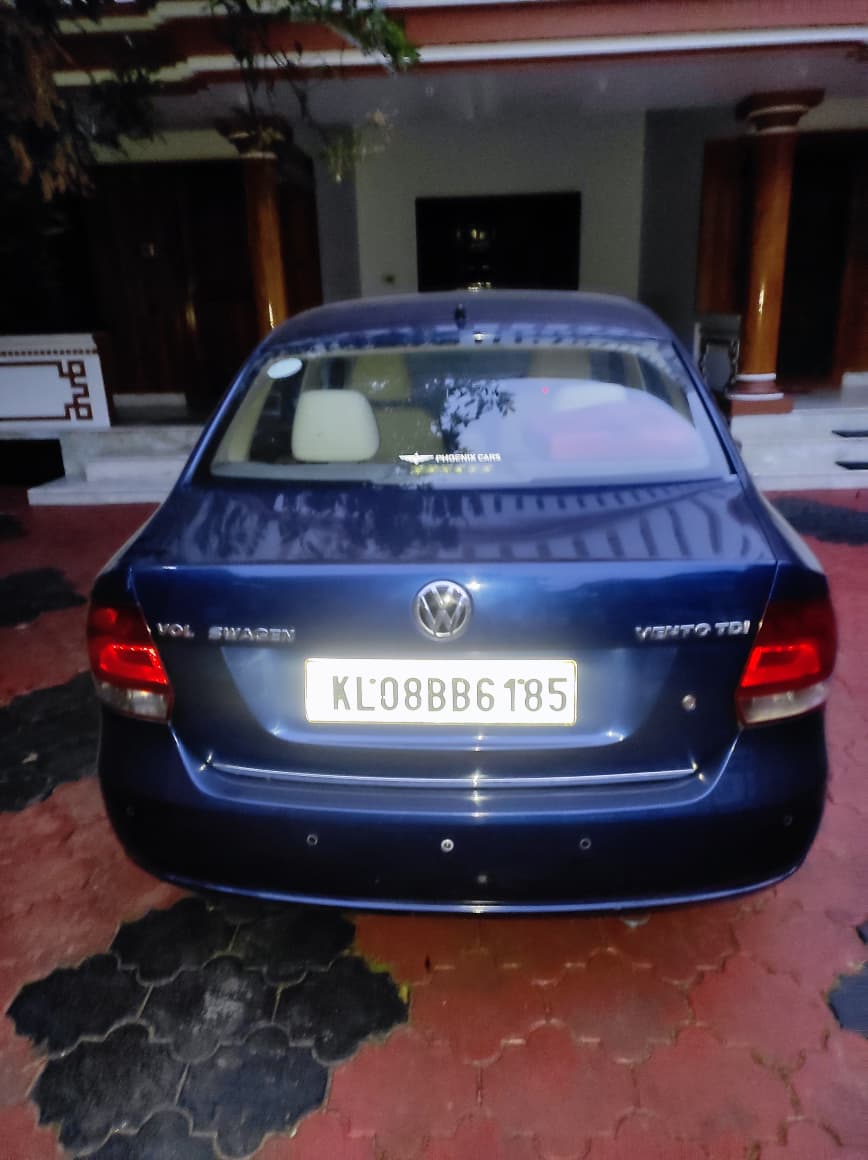 Volkswagen Vento(2012-2014) Highline Diesel