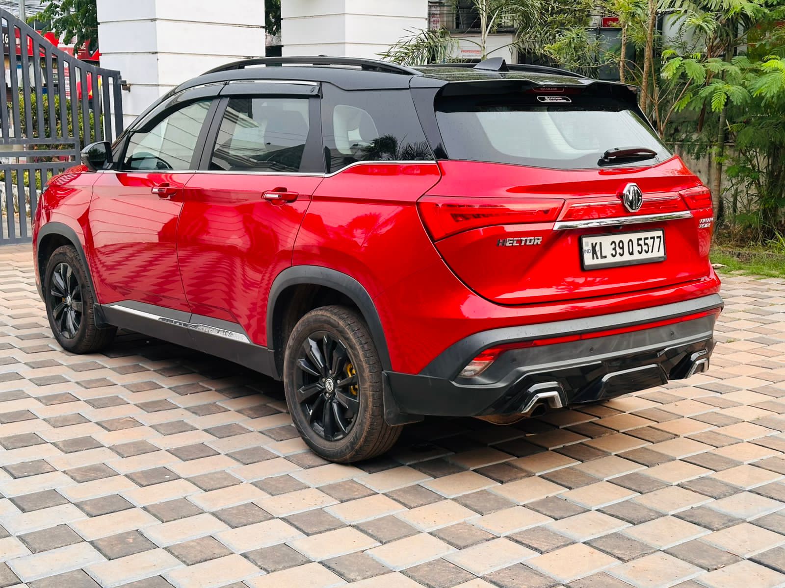 Mg Hector(2019-2020) Sharp 1.5 Dct Petrol