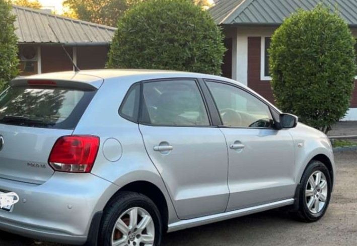 Volkswagen Polo(2016-2019) Comfortline 1.2l P