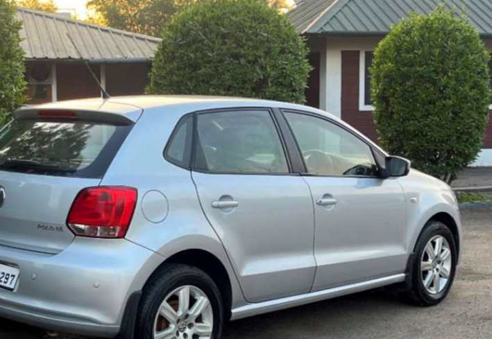 Volkswagen Polo(2016-2019) Comfortline 1.2l P