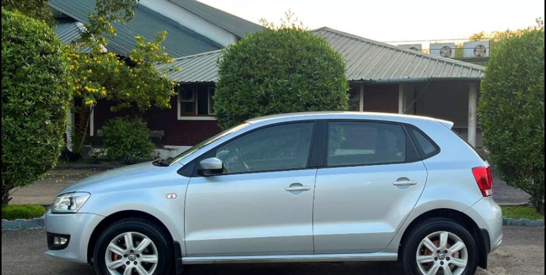 Volkswagen Polo(2016-2019) Comfortline 1.2l P