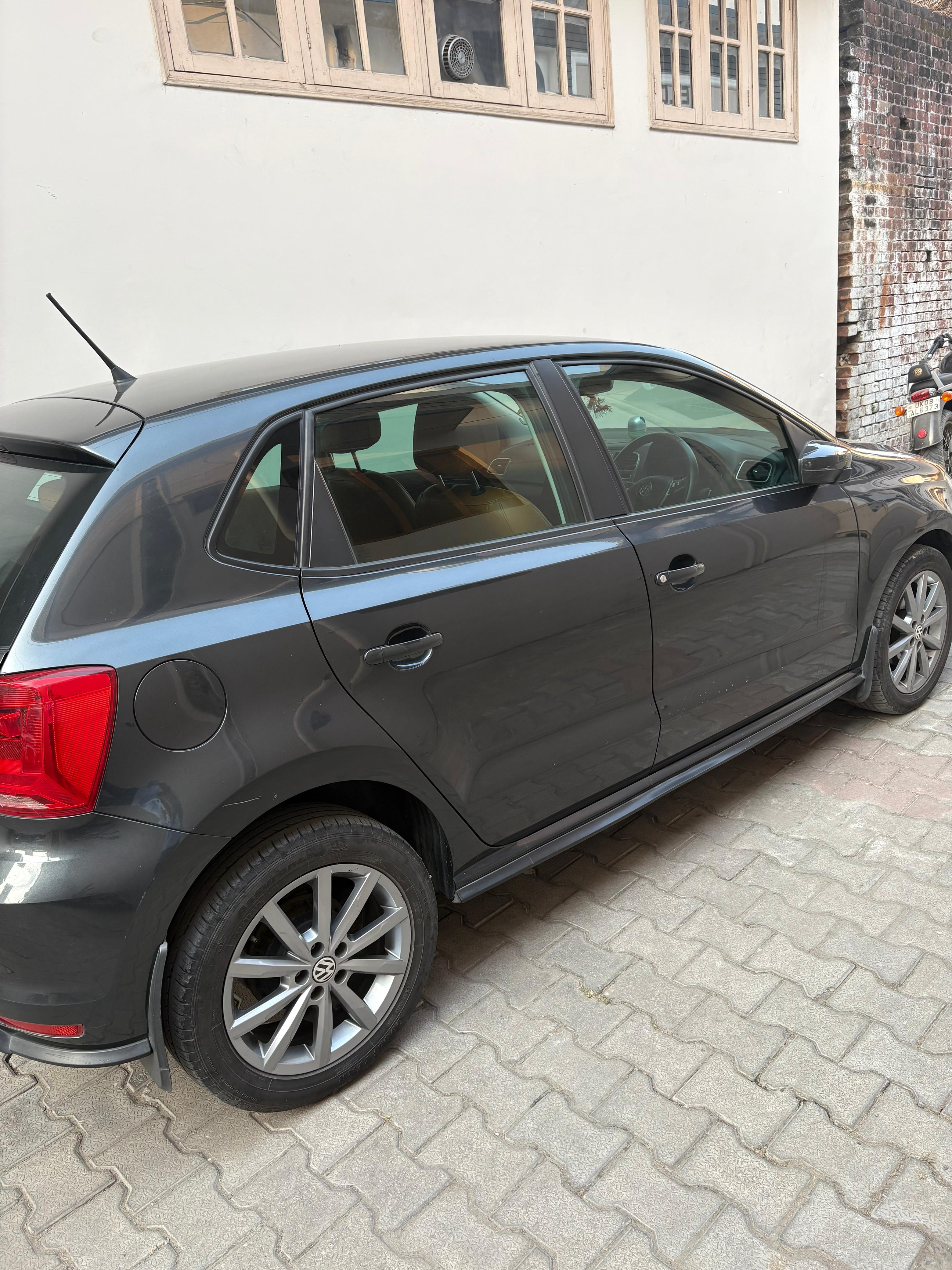 Volkswagen Polo(2020-2022) Highline Plus 1.0l Tsi At