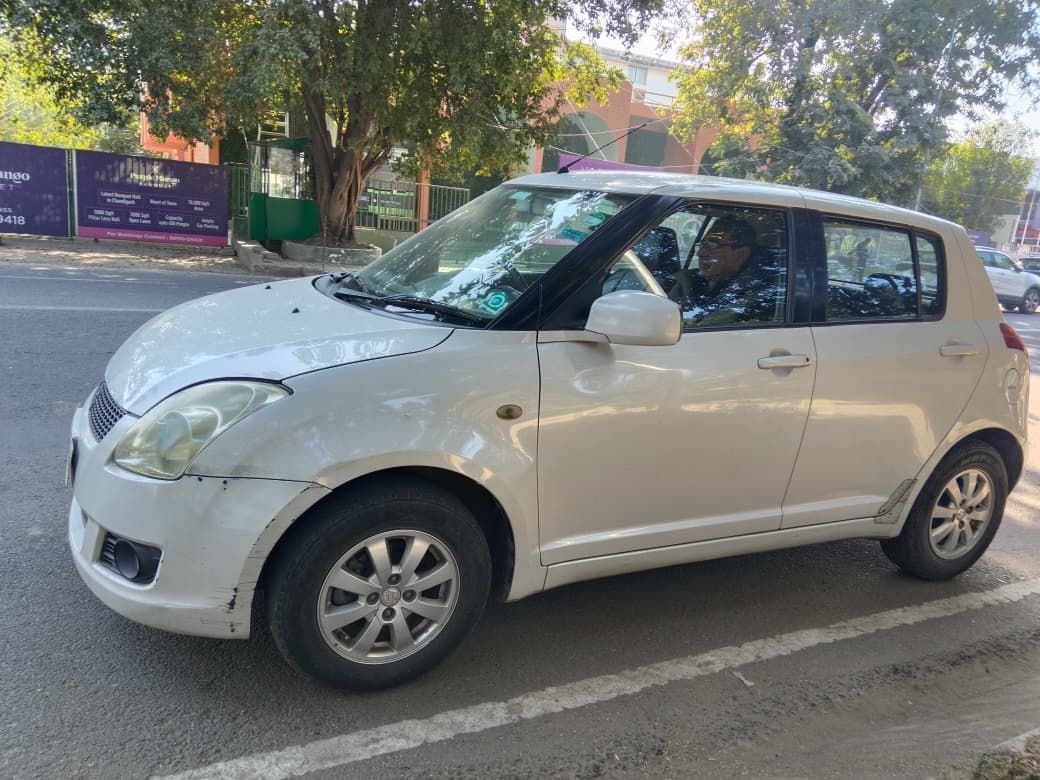 Maruti Suzuki Swift(2005-2010) Zxi