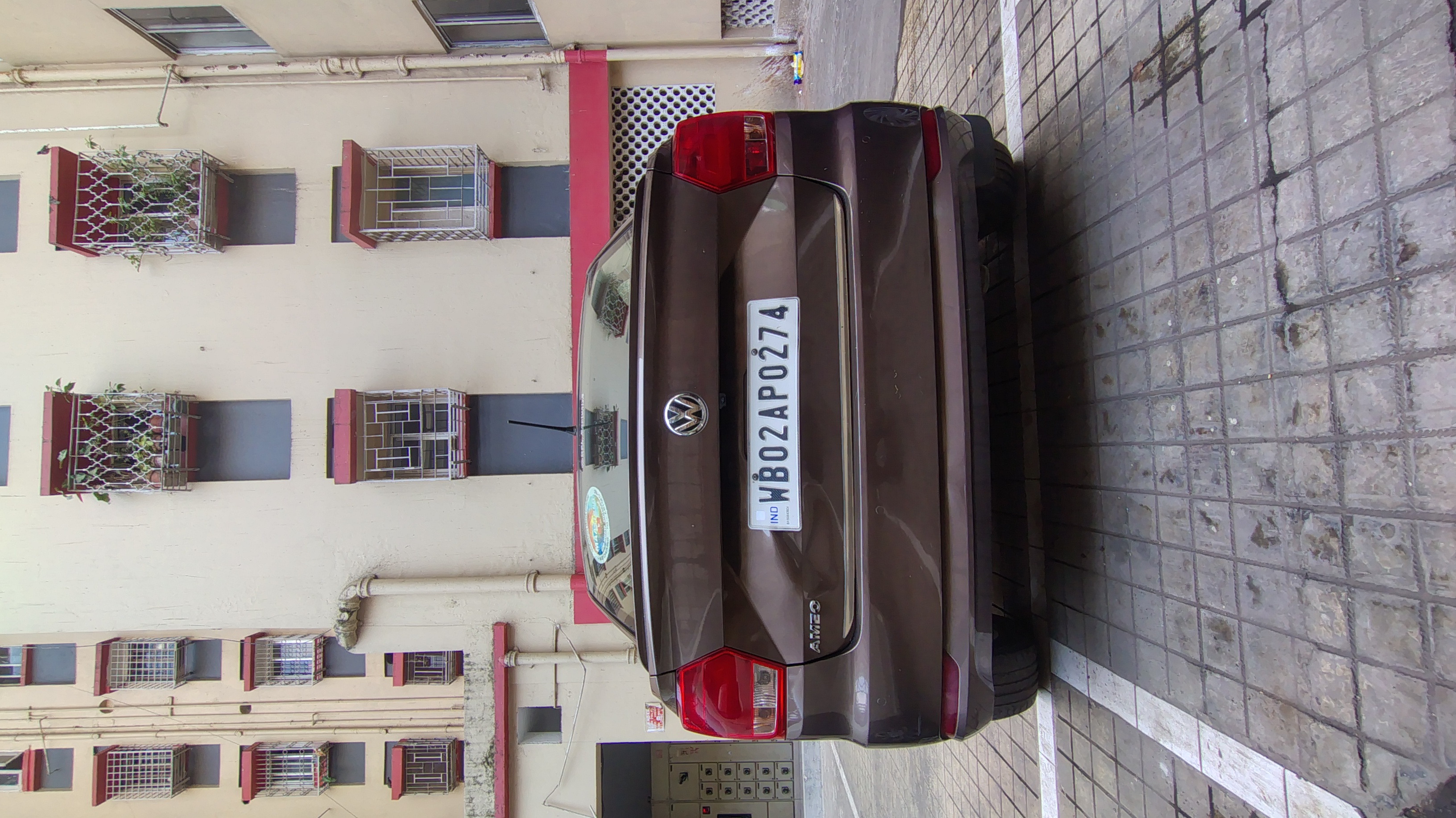 Volkswagen Ameo(2016-2019) Highline 1.2l (p)