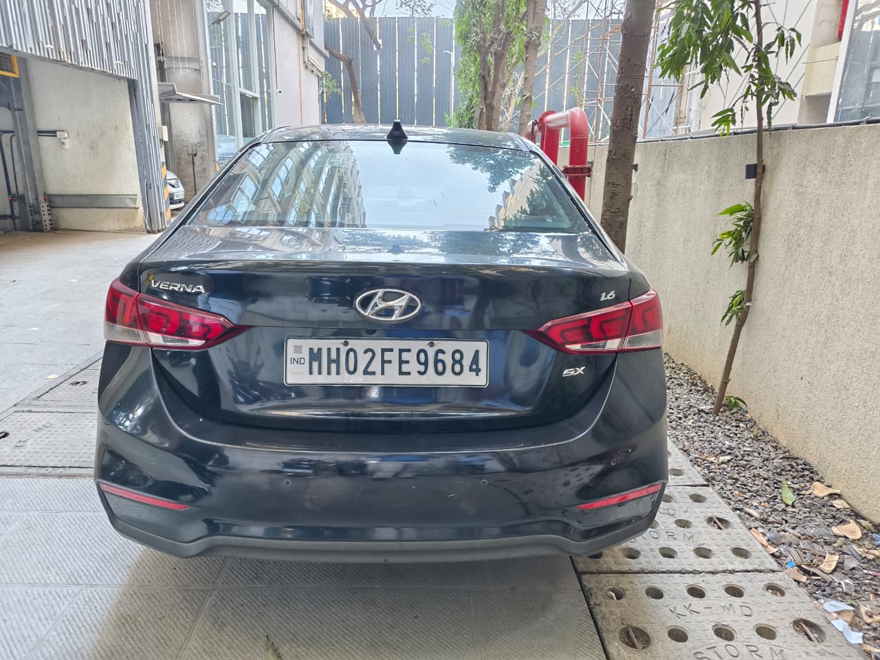 Hyundai Verna(2017-2020) 1.6 Vtvt Sx