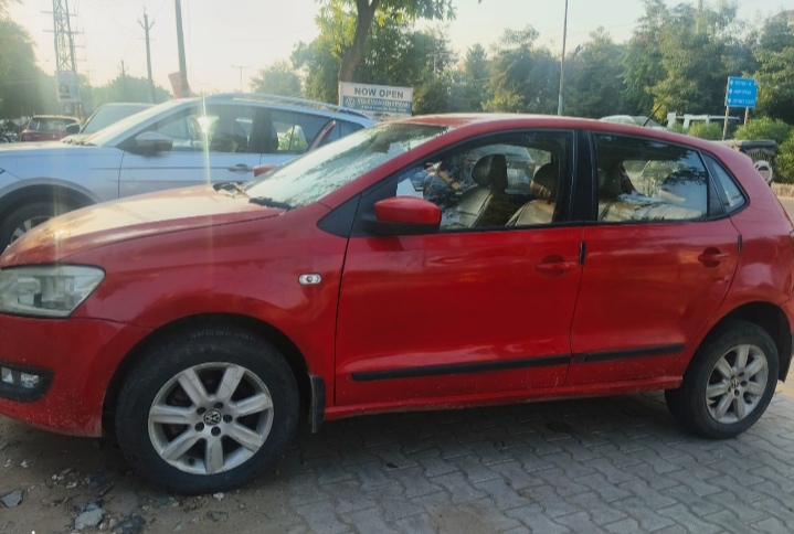 Volkswagen Polo(2010-2012) Highline 1.2l D