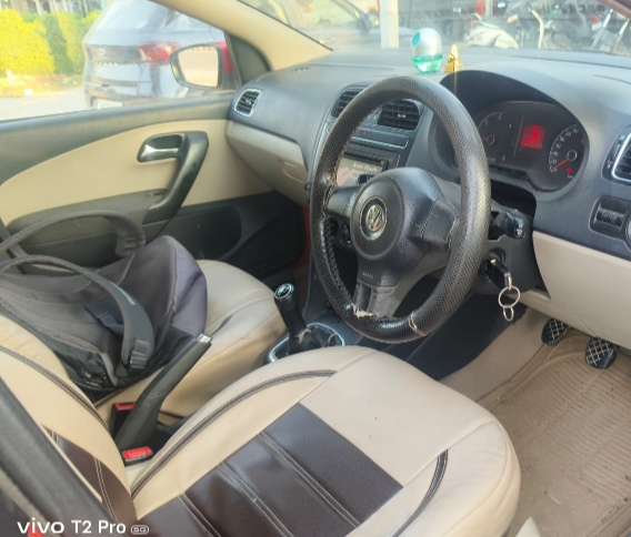 Volkswagen Polo(2010-2012) Highline 1.2l D