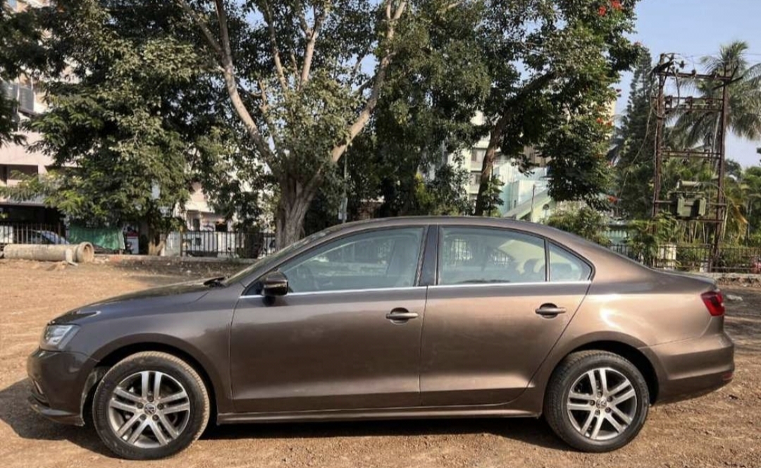 Volkswagen Jetta(2011-2013) Highline Tdi