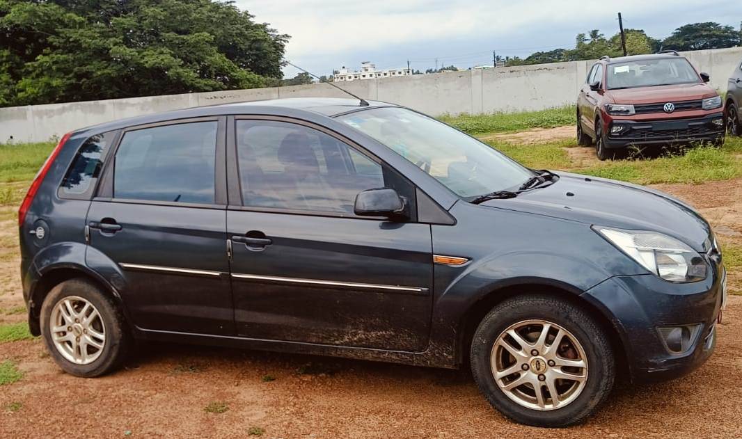 Ford Figo(2010-2012) Duratec Petrol Titanium 1.2
