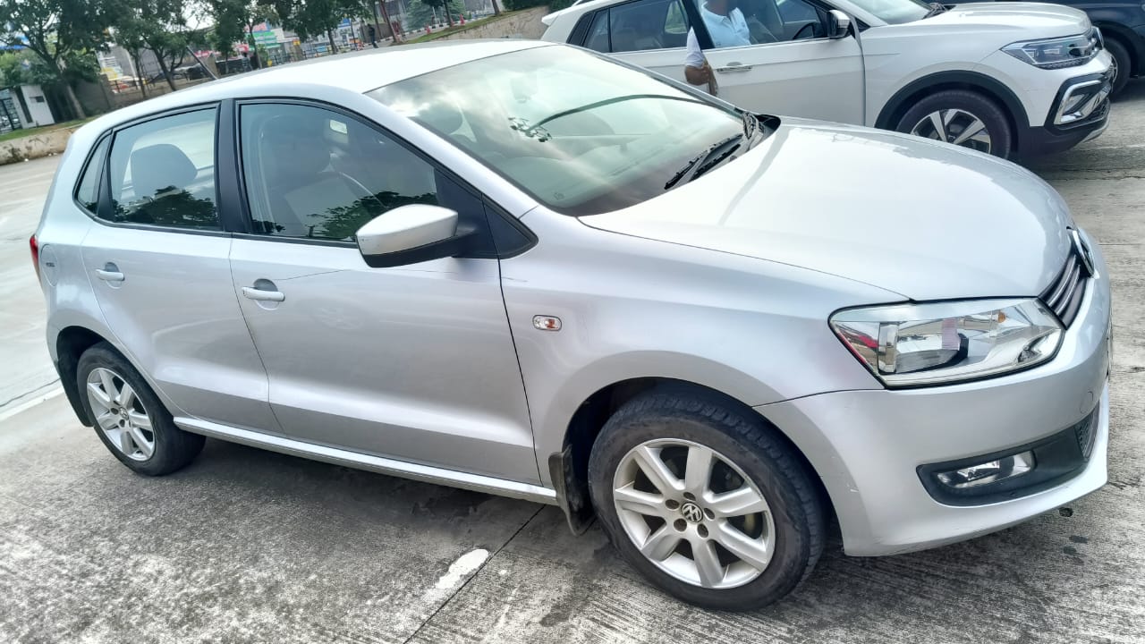 Volkswagen Polo(2012-2014) Comfortline 1.2l P