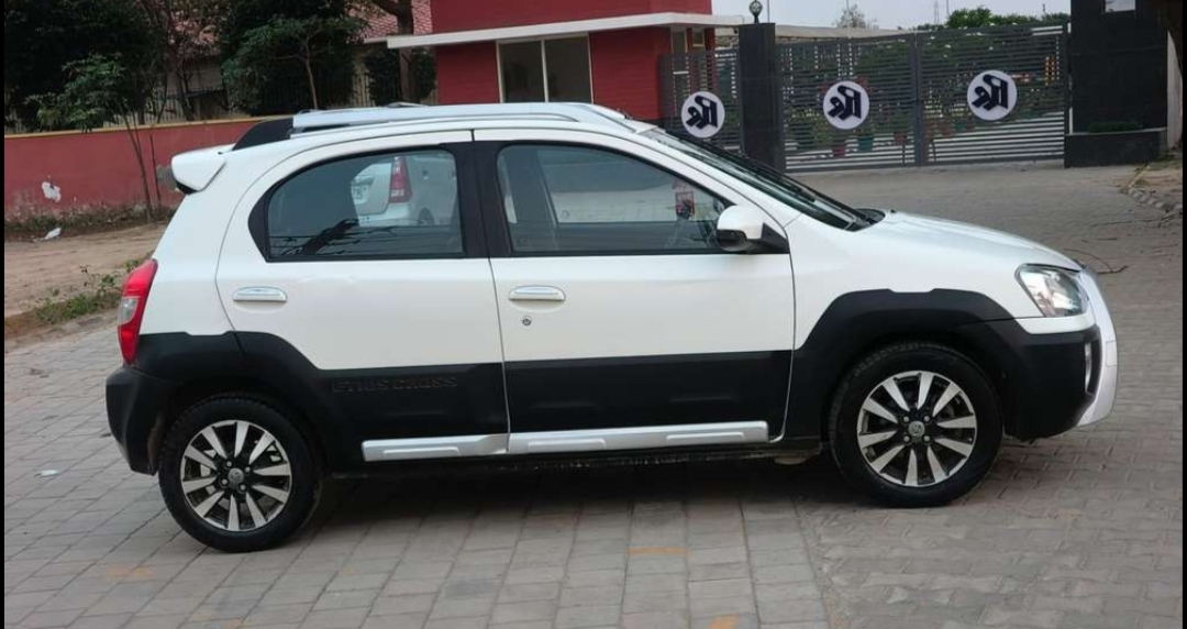 Hyundai Verna(2017-2020) 1.6 Vtvt Sx