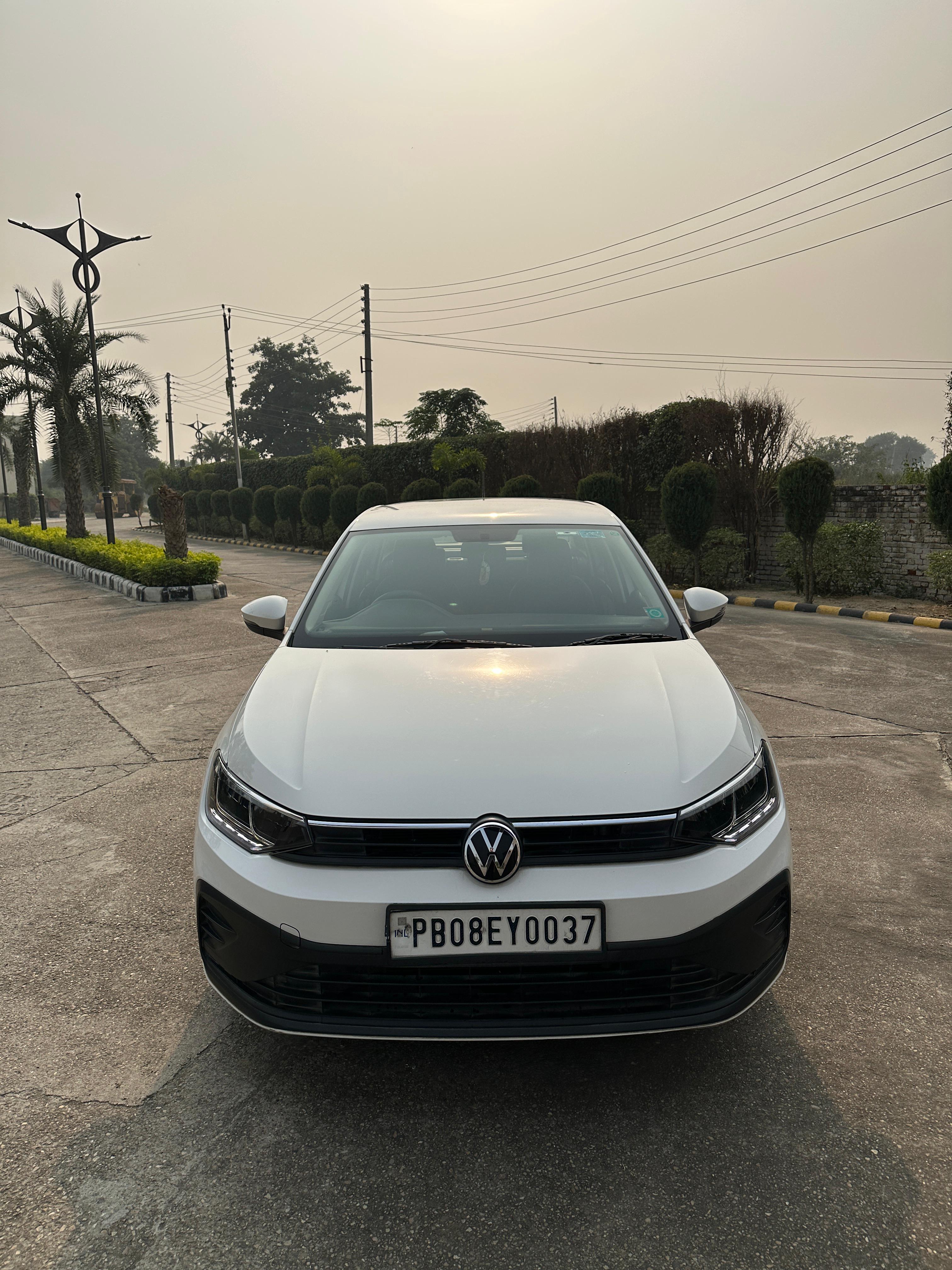 Volkswagen Virtus(2022-2023) Comfortline 1.0 Tsi Mt