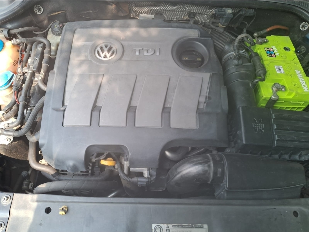 Volkswagen Jetta(2015-2017) Comfortline Tdi