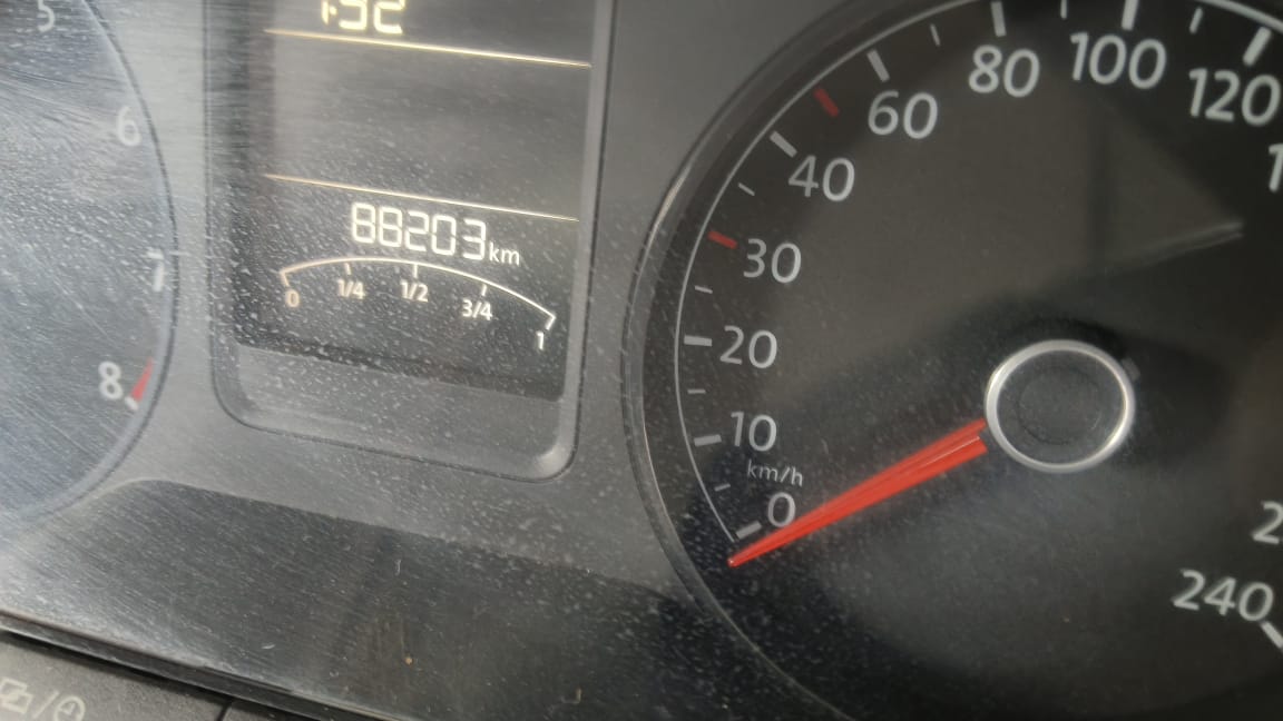 Volkswagen Polo(2012-2014) Highline 1.2l P