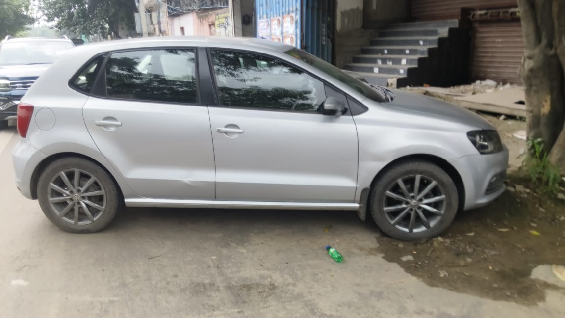 Volkswagen Polo(2012-2014) Highline 1.2l P