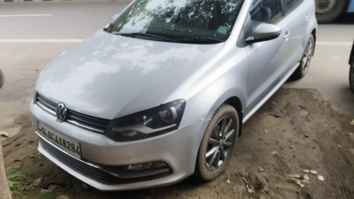 Volkswagen Polo(2012-2014) Highline 1.2l P