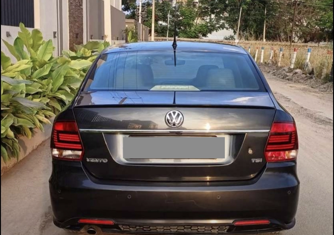 Volkswagen Vento(2020-2022) Highline Plus 1.0 Petrol At