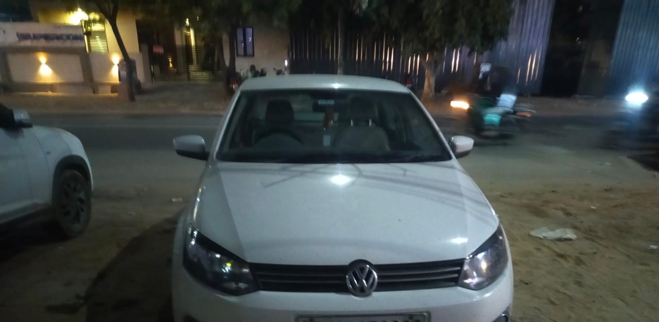 Volkswagen Vento(2014-2015) Highline Petrol