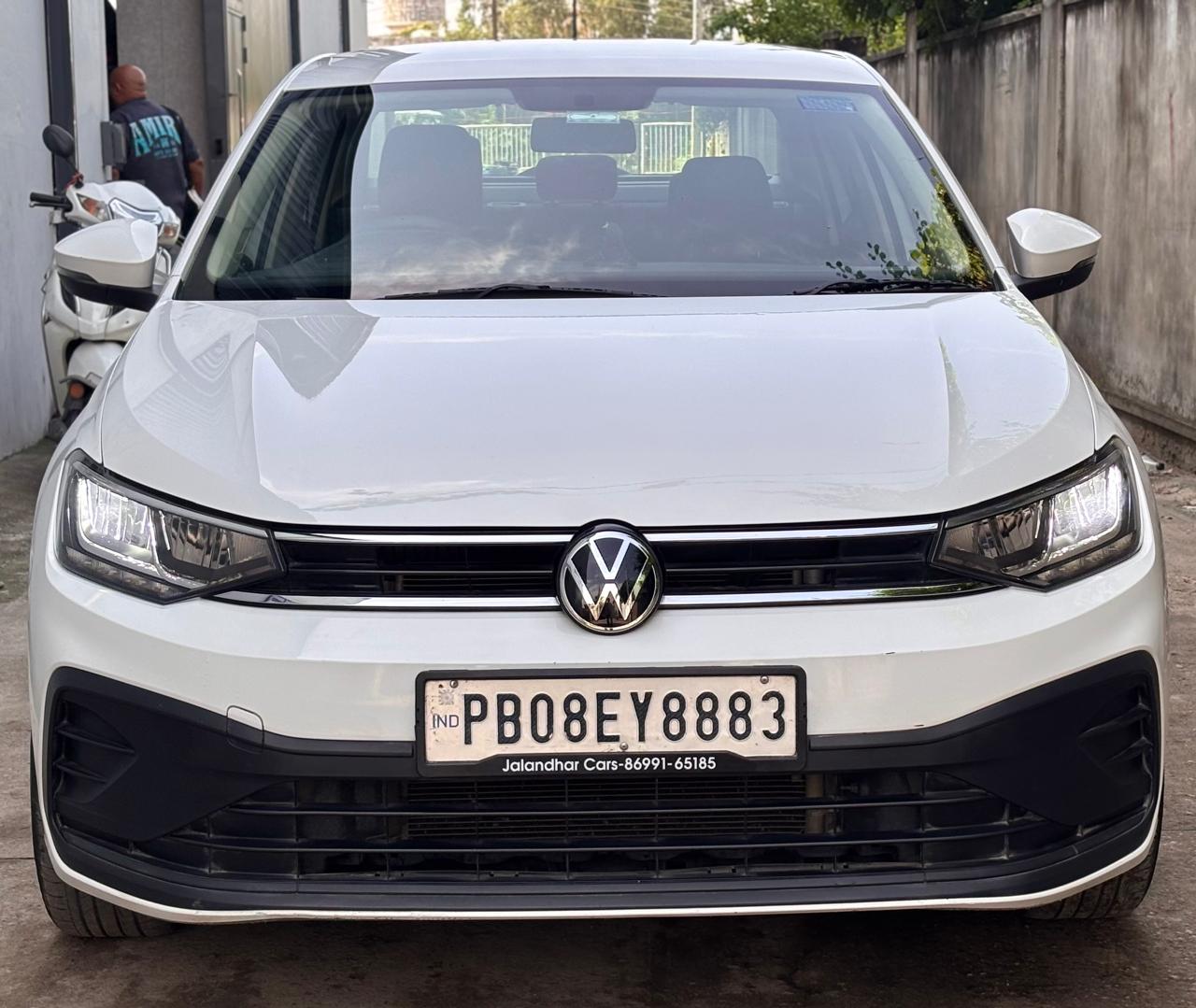 Volkswagen Virtus(2022-2023) Comfortline 1.0 Tsi Mt