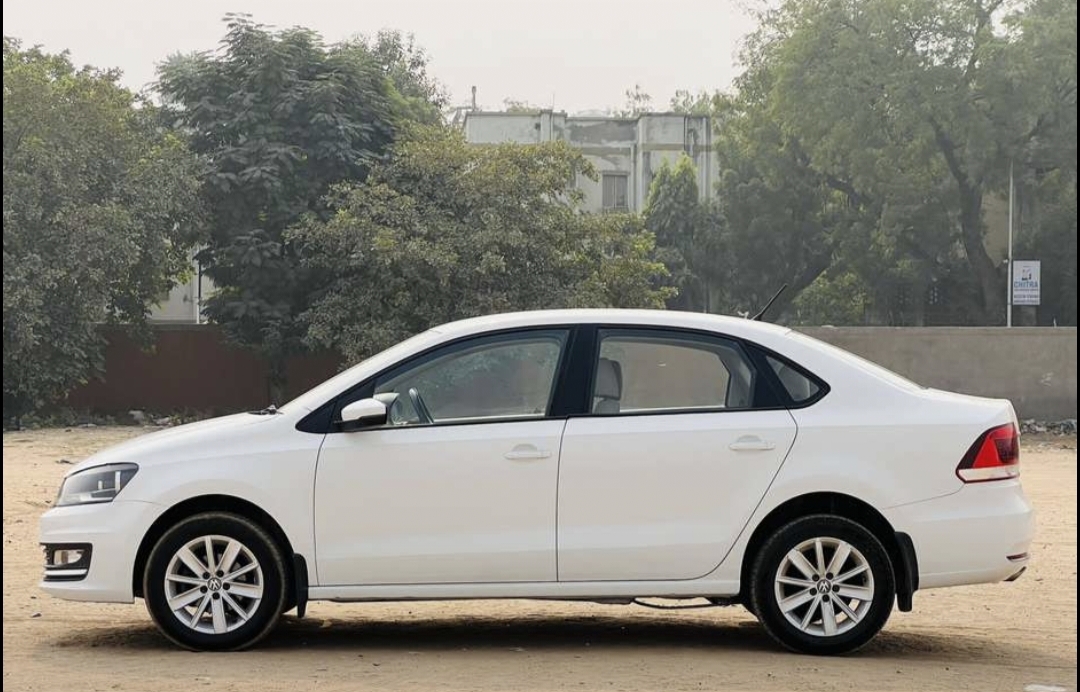 Volkswagen Vento(2015-2019) Highline Plus 1.5 Diesel At