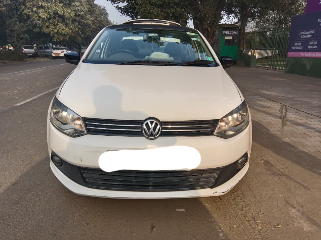 Volkswagen Vento(2012-2014) Highline Petrol