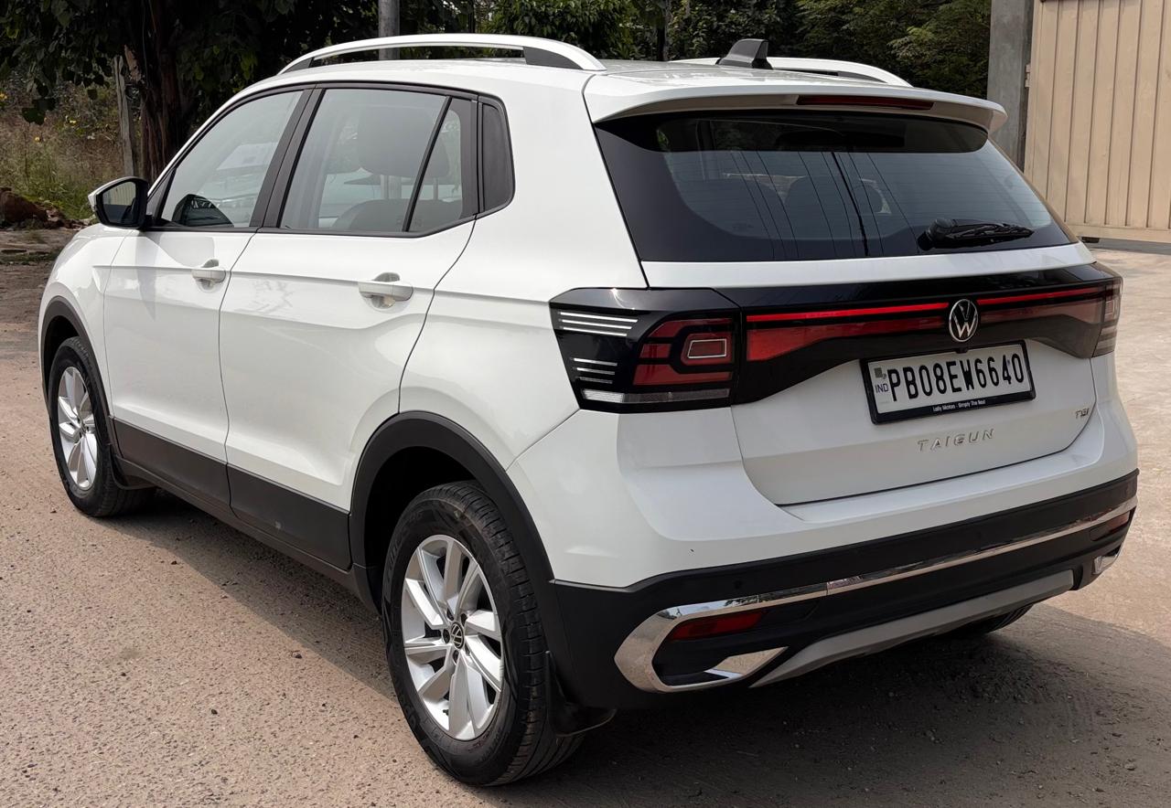 Volkswagen Taigun(2021-2023) Highline 1.0 Tsi Mt