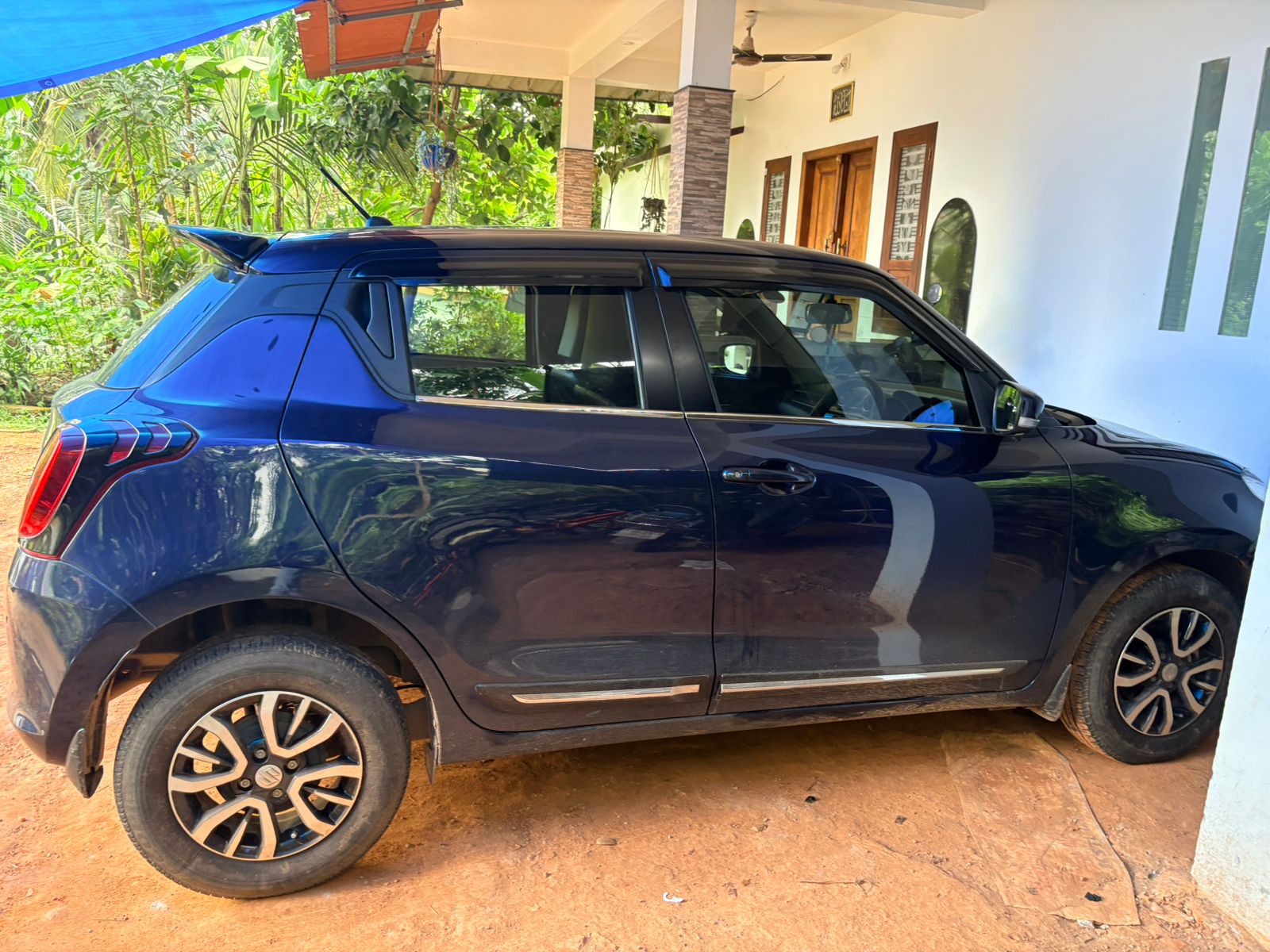 Maruti Suzuki Swift(2021-2024) Vxi Amt