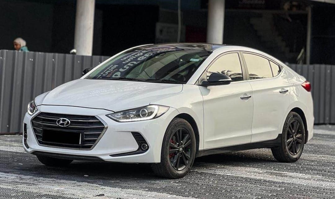 Hyundai Elantra(2016-2019) 1.6 Sx O At