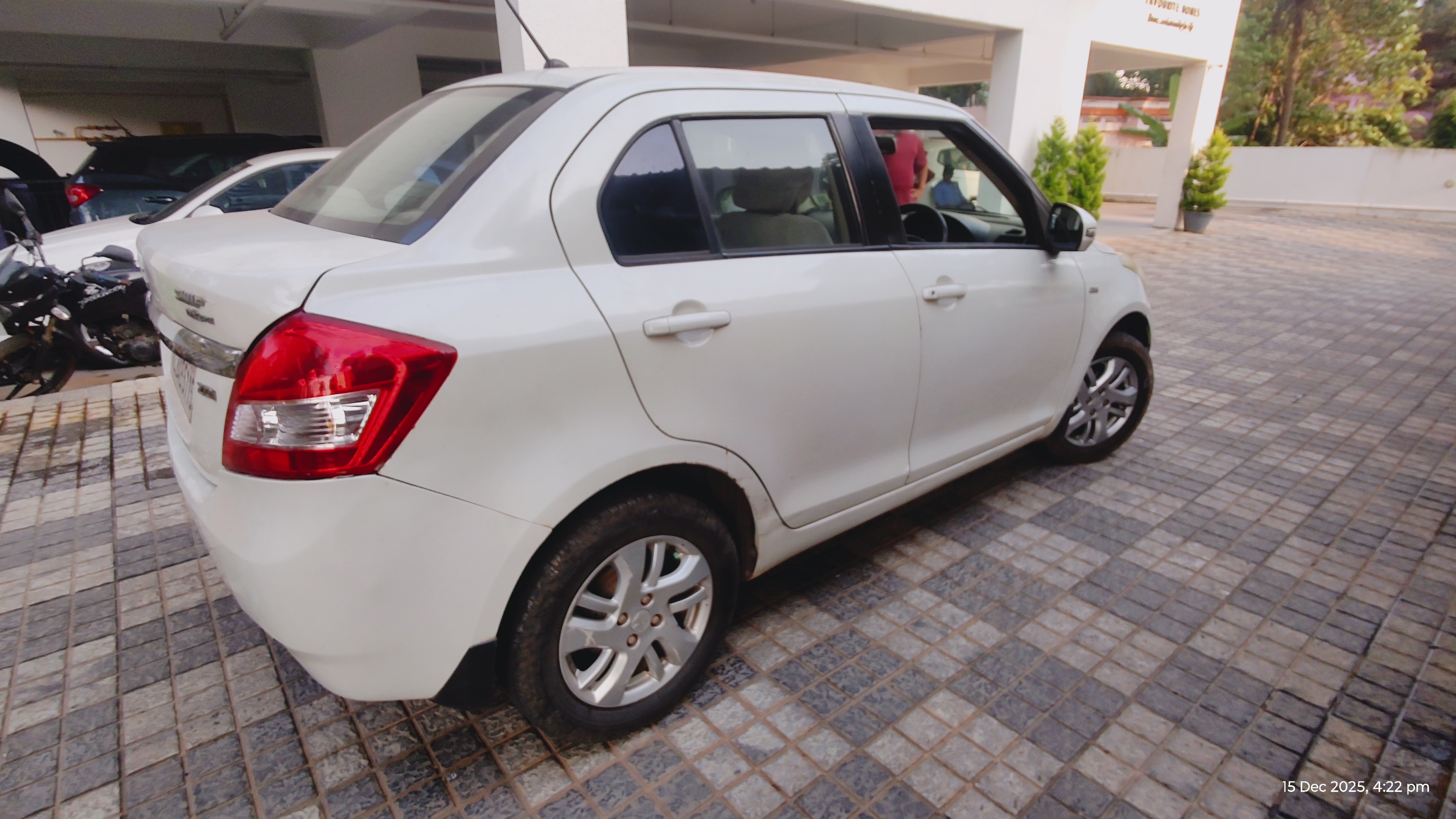 Maruti Suzuki Swift Dzire(2011-2015) Zdi