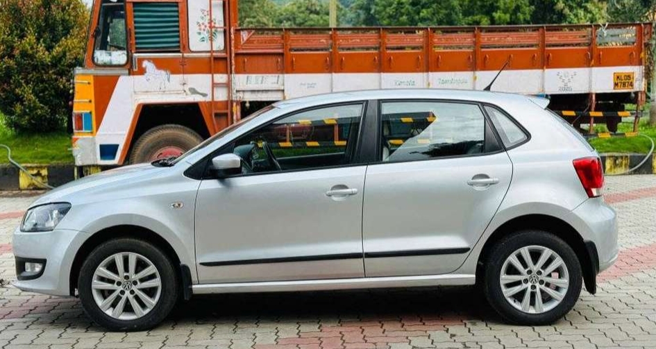 Volkswagen Polo(2012-2014) Highline 1.2l D