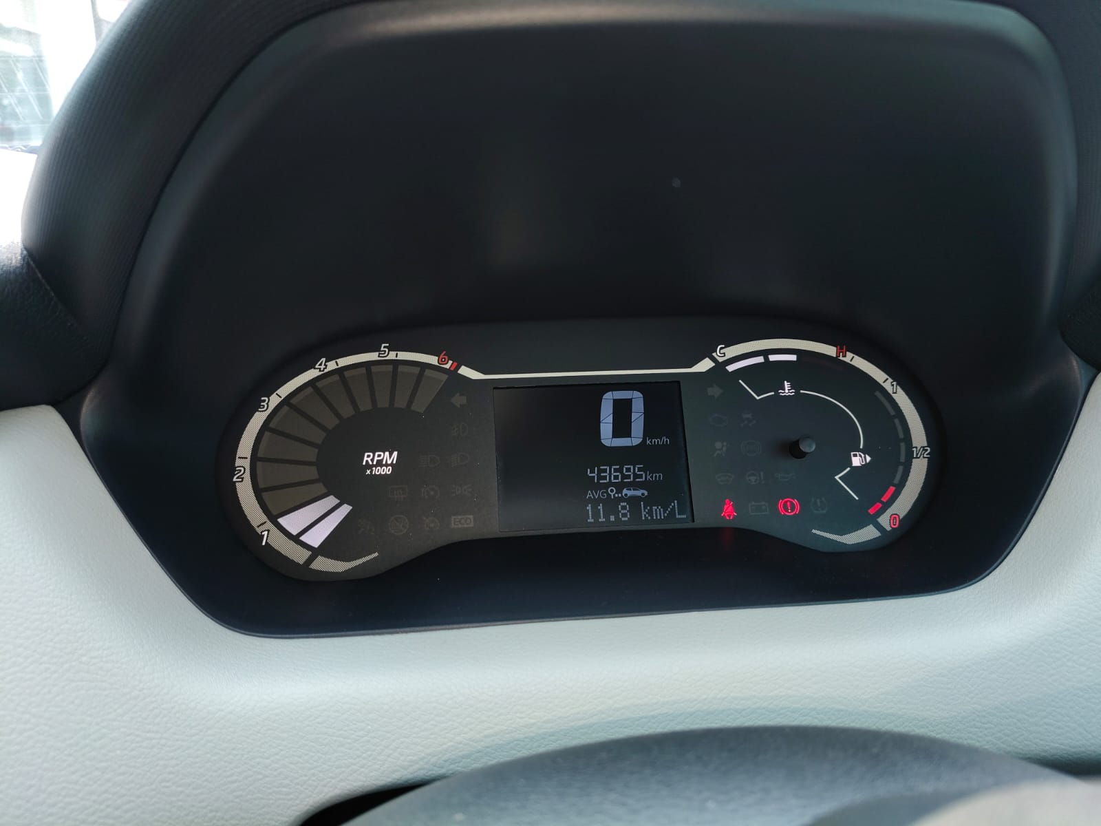 Nissan Magnite(2020-2024) Xe Mt