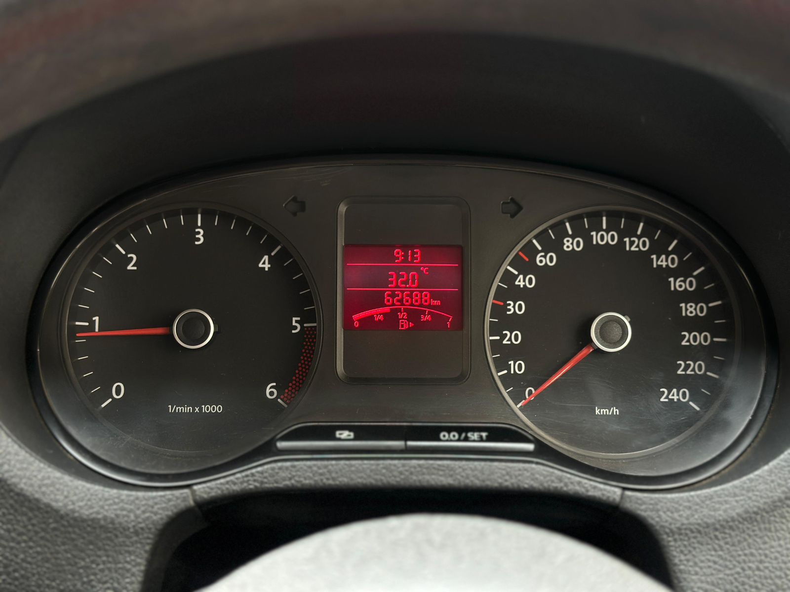 Volkswagen Polo(2010-2012) Trendline 1.2l D