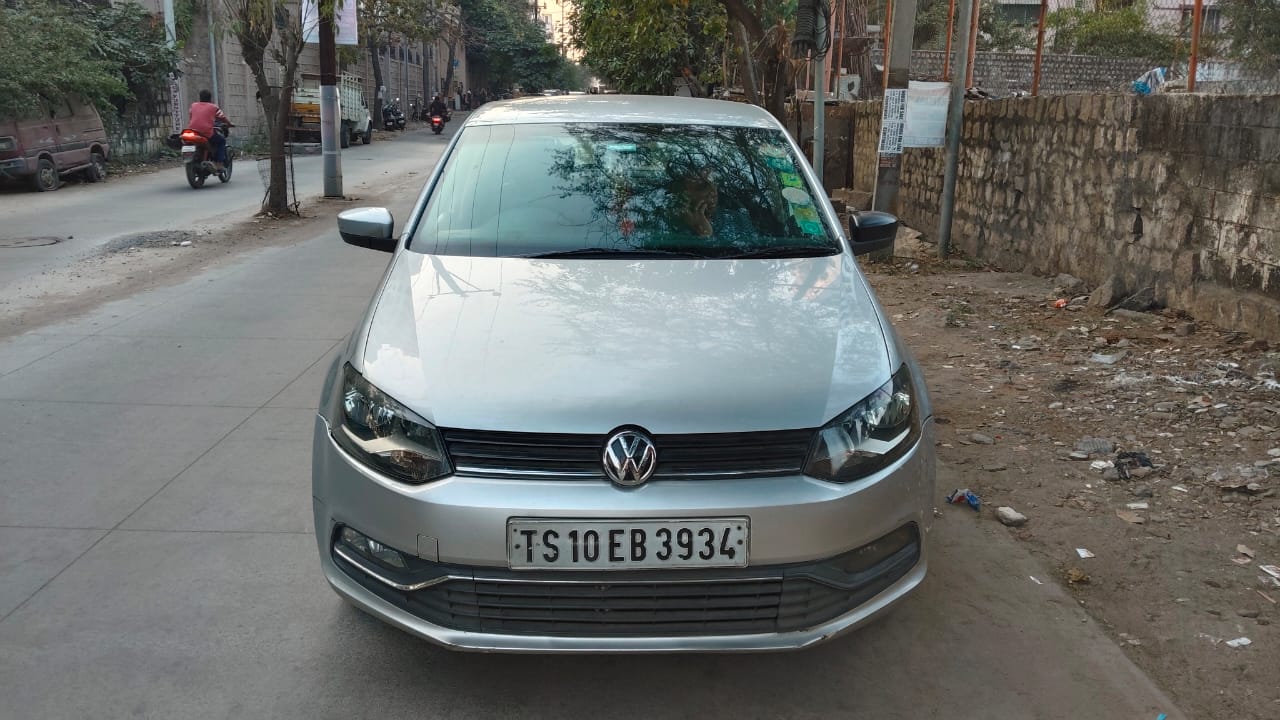 Volkswagen Polo(2012-2014) Highline 1.2l P