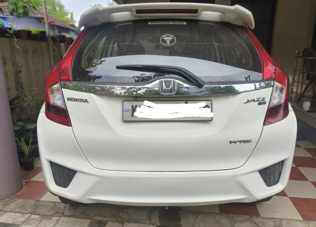 Honda Jazz(2015-2018) V Petrol