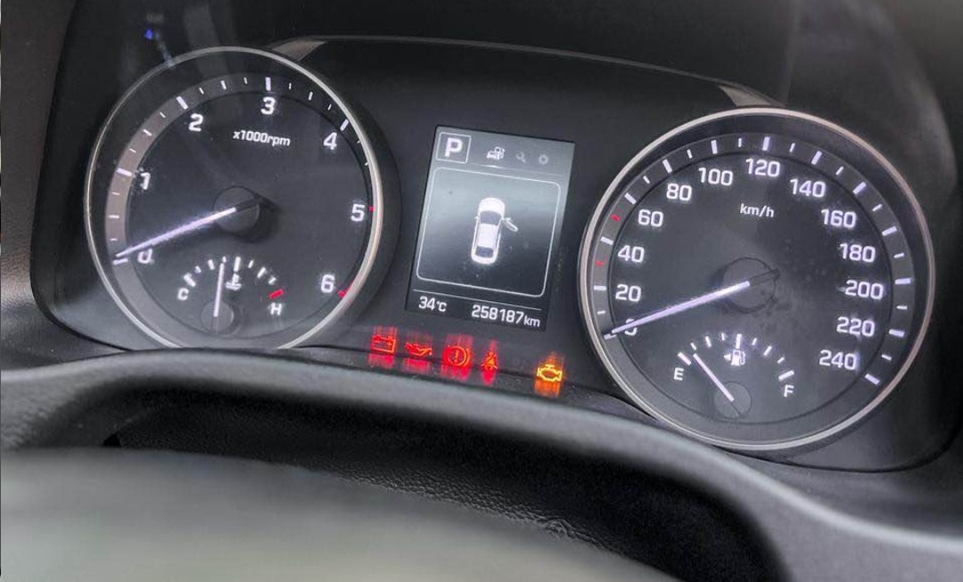 Hyundai Elantra(2016-2019) 2.0 Sx O At