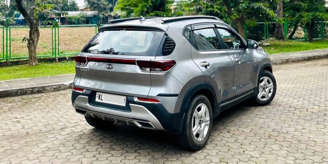 Kia Sonet(2020-2022) Gtx Plus 1.0 Dct