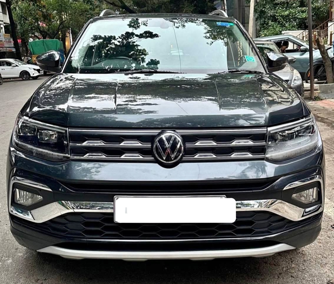 Volkswagen Taigun(2021-2023) Topline 1.0 Tsi At