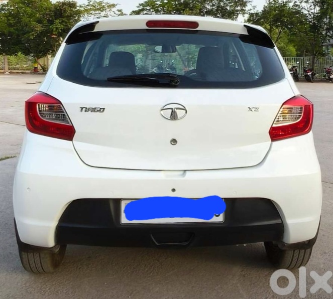 Tata Tiago Revotron Xz Plus
