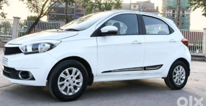 Tata Tiago Revotron Xz Plus