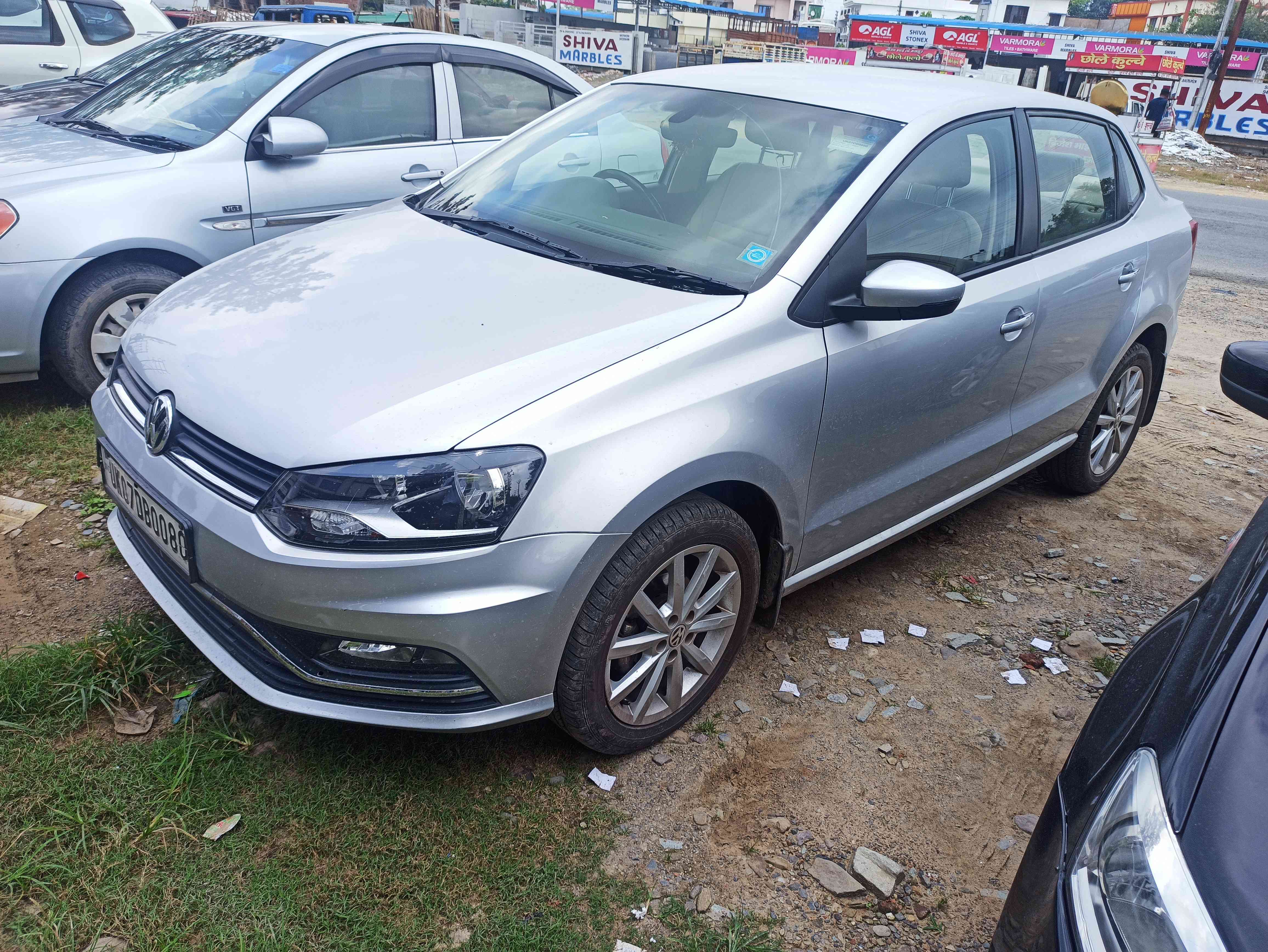 Volkswagen Ameo(2016-2019) Highline 1.5l (d)