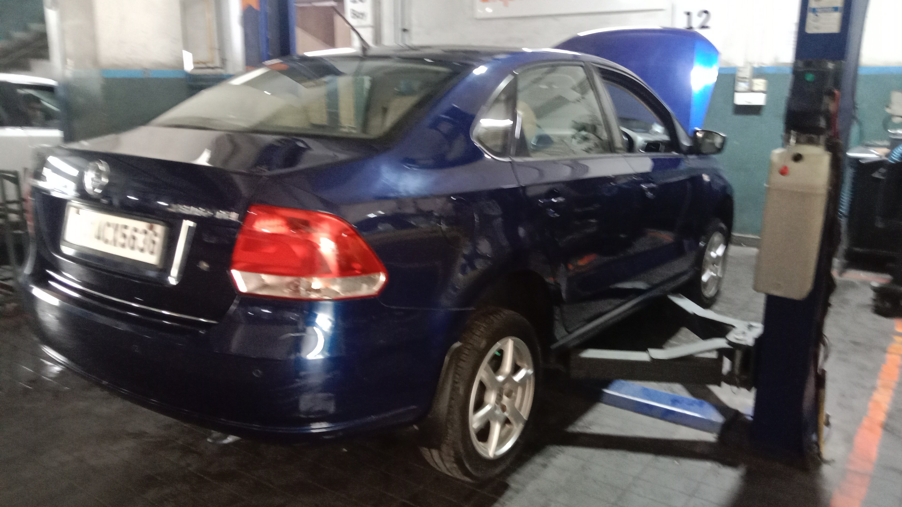 Volkswagen Vento(2012-2014) Highline Diesel