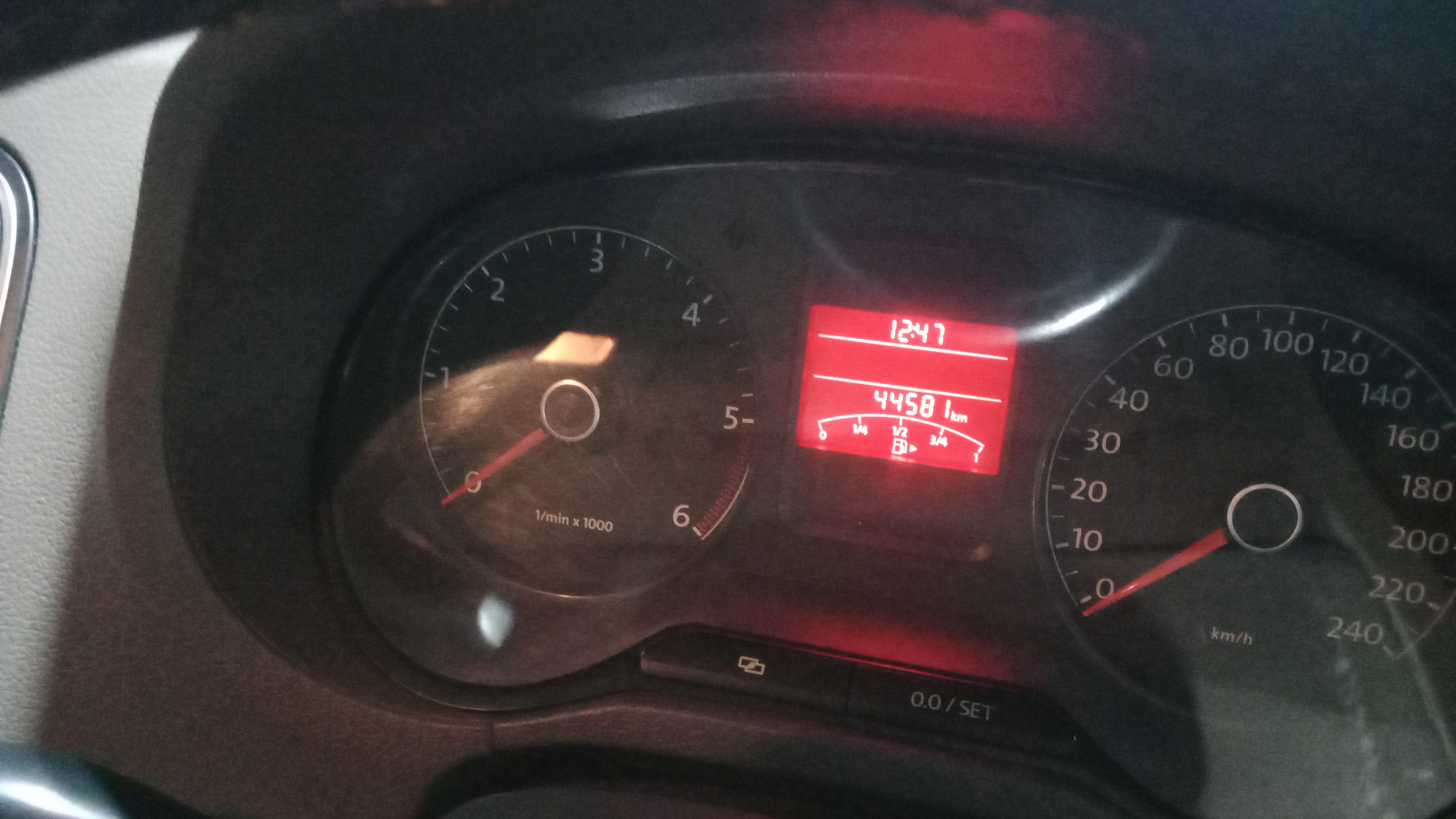 Volkswagen Vento(2012-2014) Highline Diesel