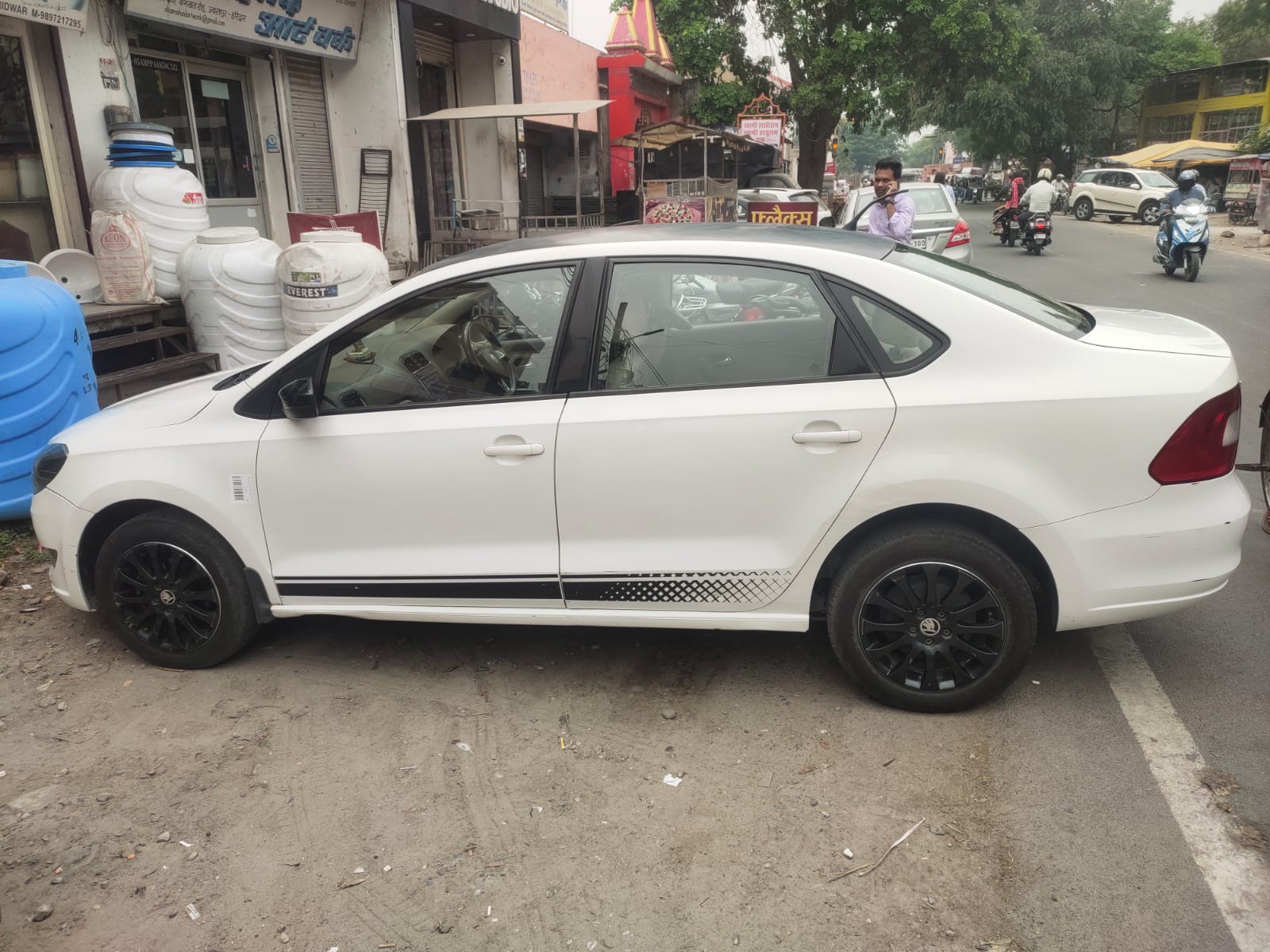 Skoda Rapid(2015-2016) 1.5 Tdi Cr Elegance Plus Mt